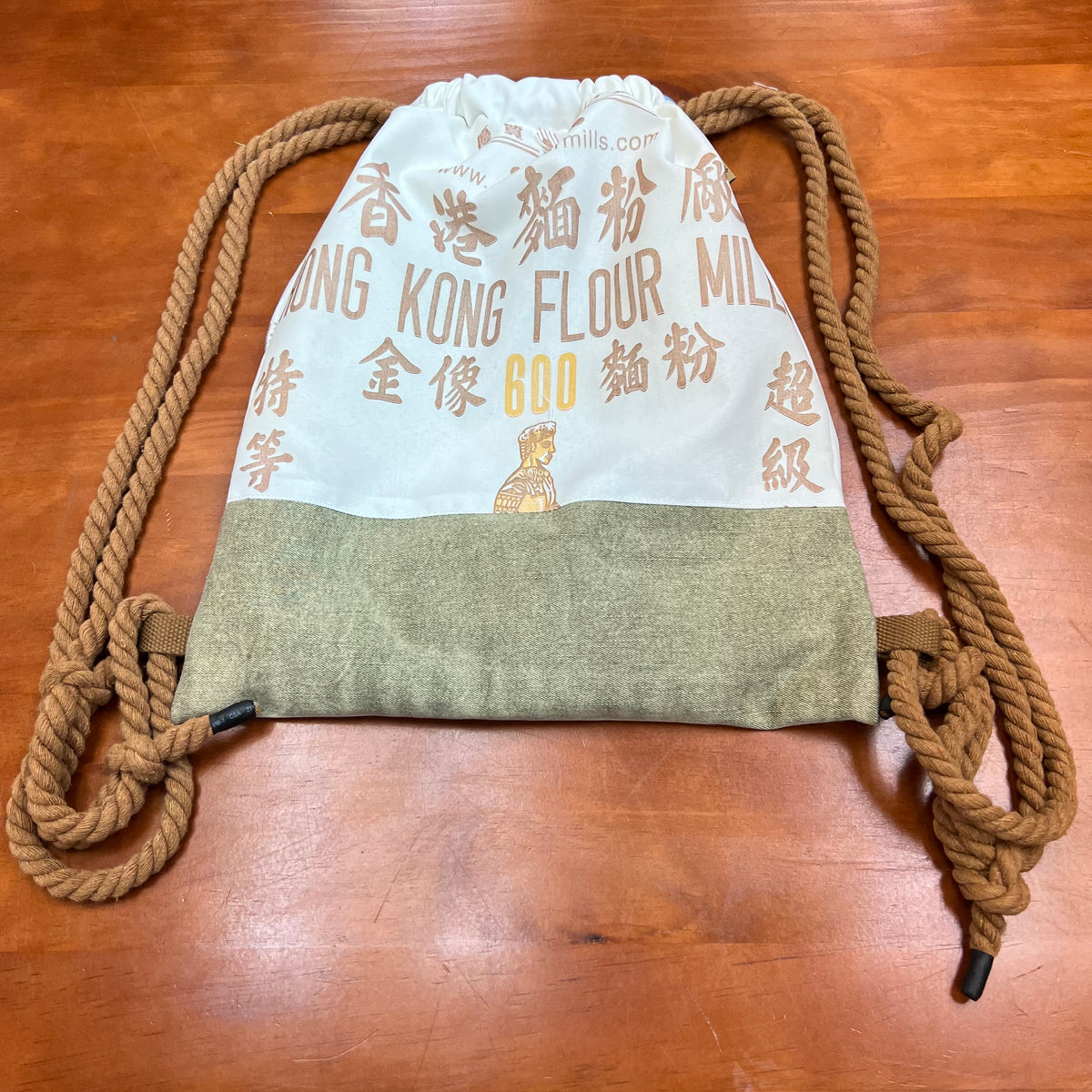 傳耆 Eldage - 拼布束繩背囊-麵粉袋升級再造- 人手製作